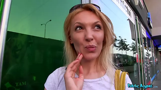 Fake TV Producers Convince Raunchy Blond Hair Lady To Sucks Them Both Off 1 - Public Agent