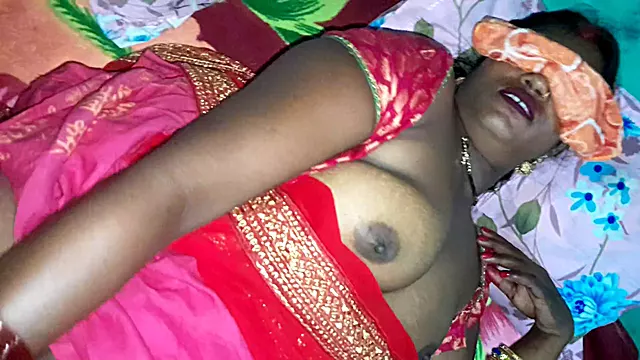 My debut Indian sex video: husband nails wifey