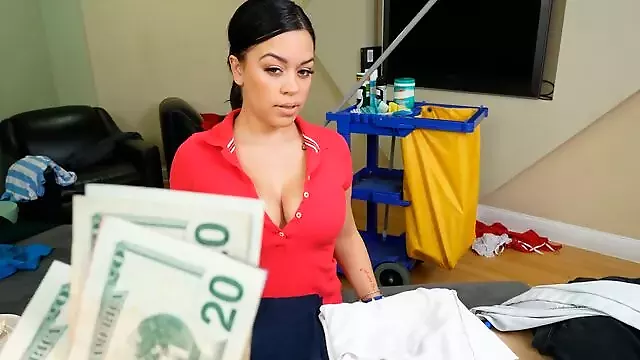 Thick Latina Maid Enjoys First Day