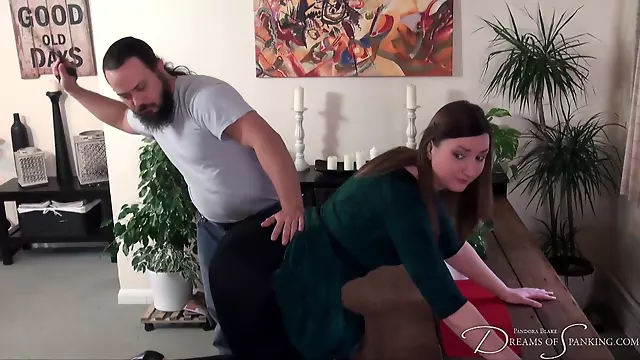 Dreamsofspanking - Thrashed