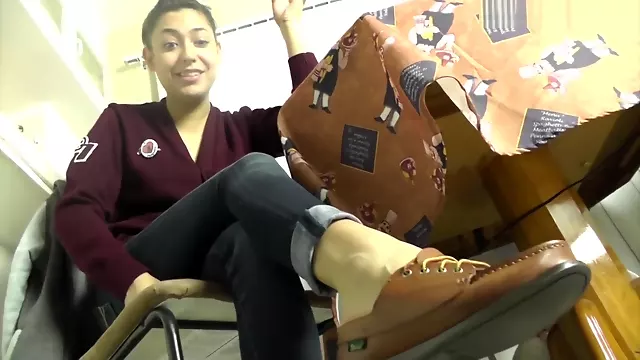 Shoe Humiliation by College Girl