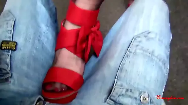 نایلون با کفش, کفش, ویدیو سکس در فروشگاه سوتین, فیلم سکس خرید کفش