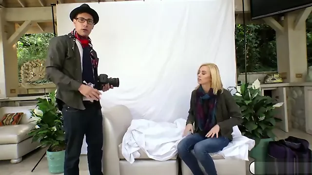 Blonde Chick Haley Reed Gets Fucked By The Homeowner