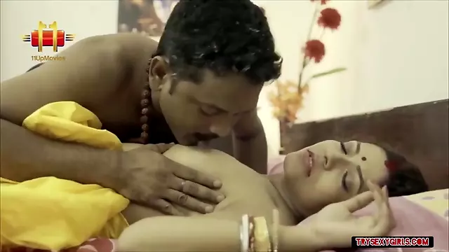 Appetizing Indian mom horny sex movie